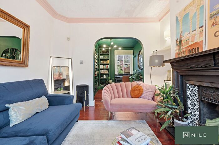 3 Bedroom Terraced House For Sale In Churchill Road, London, NW2