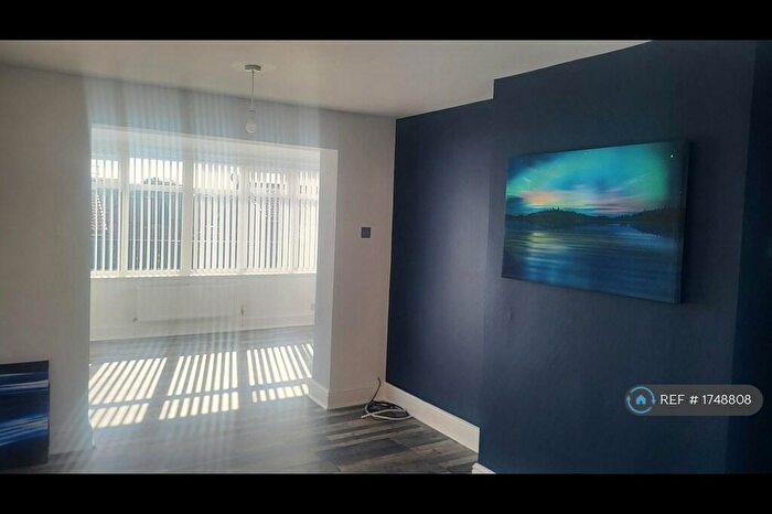 3 Bedroom End Of Terrace House To Rent In Tamar Close, Peterlee, SR8