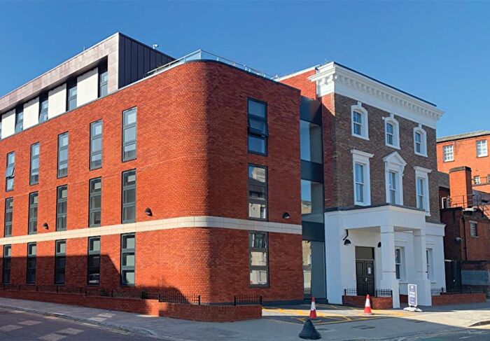 1 Bedroom Studio To Rent In Chesnut Rd, London, N17