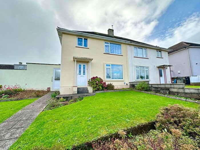 3 Bedroom Semi Detached House For Sale In Tamar Avenue, Torquay, TQ2