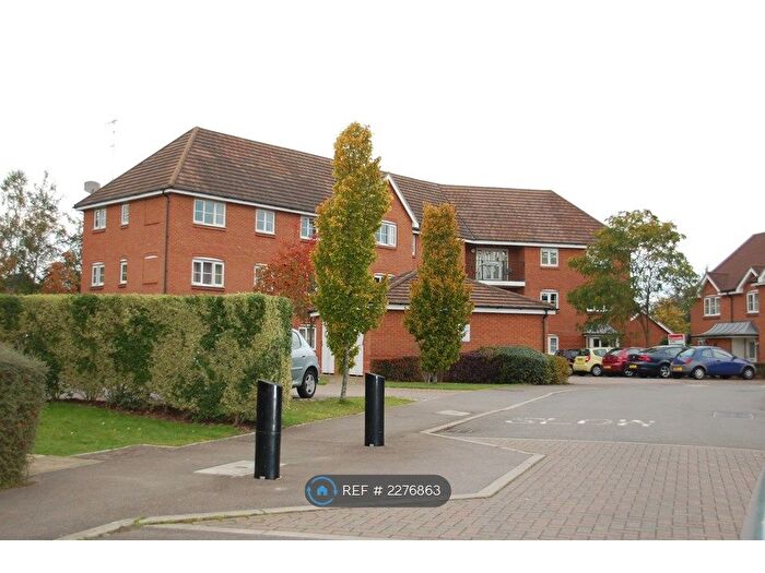 2 Bedroom Flat To Rent In Tylehurst Drive, Redhill, RH1