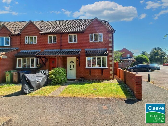 3 Bedroom End Of Terrace House To Rent In The Highgrove, Bishops Cleeve, Cheltenham, GL52