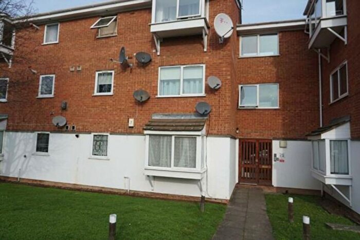 1 Bedroom Flat To Rent In Braithwaite Avenue, Romford, RM7