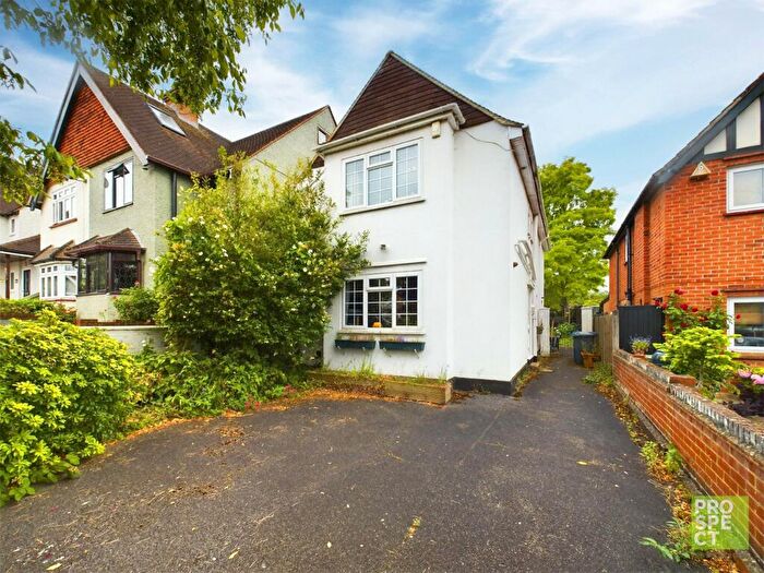 3 Bedroom Detached House To Rent In College Road, Maidenhead, Berkshire, SL6