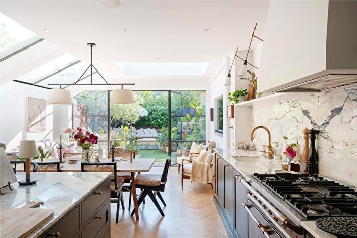4 Bedroom Terraced House For Sale In Carlisle Road, London, NW6