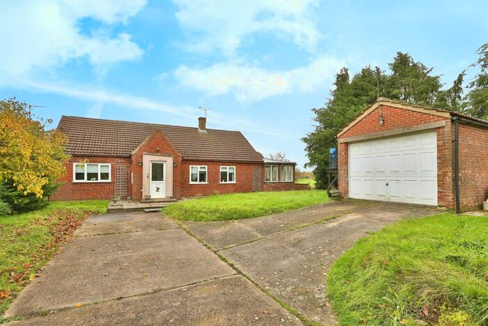 3 Bedroom Detached Bungalow For Sale In Swaffham Road, Wendling, Dereham, NR19