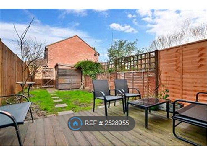 2 Bedroom Terraced House To Rent In Bracken Close, Leatherhead, KT23