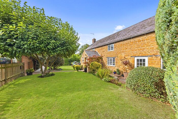 5 Bedroom Semi-Detached House To Rent In Church Way, Thorpe Malsor, Kettering, NN14