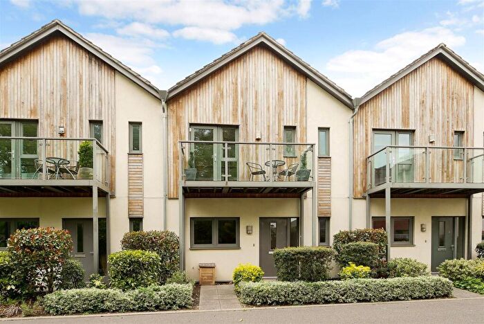 3 Bedroom House To Rent In Lloyd Road, Chichester, PO19