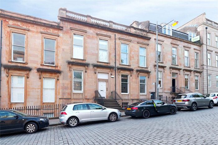 2 Bedroom Apartment To Rent In Lynedoch Street, Park, Glasgow, G3