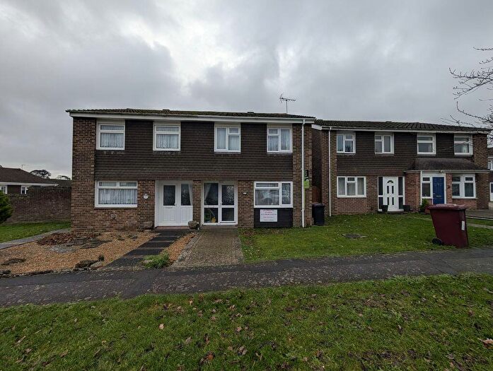 1 Bedroom Detached House To Rent In Little Breach, Chichester, PO19