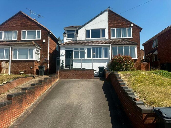 3 Bedroom Semi-Detached House For Sale In Booths Lane, Great Barr, Birmingham, B42
