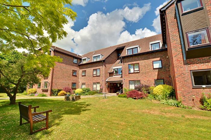 2 Bedroom Flat For Sale In Norfolk House, Oaklands Road, Havant, PO9