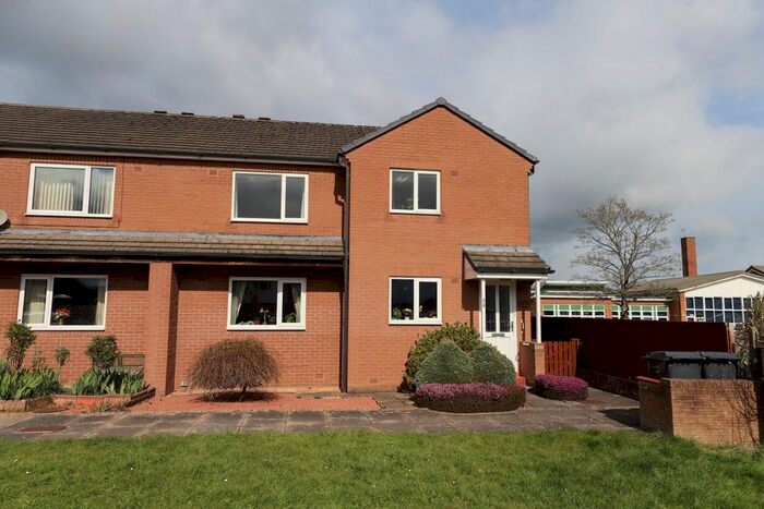 2 Bedroom Flat To Rent In Hether Drive, Carlisle, CA3