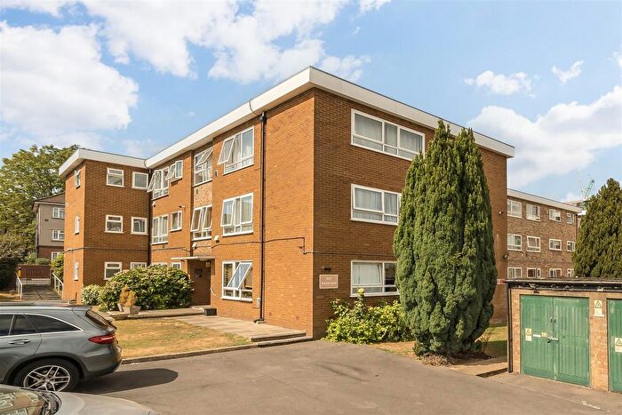 2 Bedroom Flat For Sale In Tempsford Court, Harrow, HA1