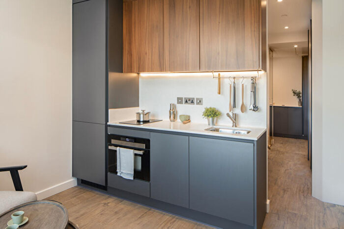 Studio To Rent In Enclave: Croydon, College Road, East Croydon, London, CR0