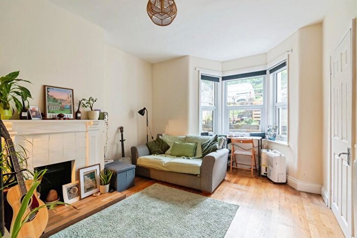 Studio For Sale In Lower Oldfield Park, Bath, BA2