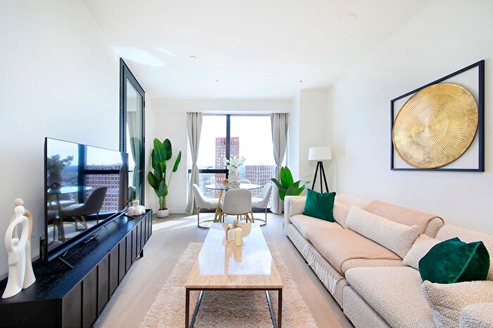 1 Bedroom Flat To Rent In Nine Elms Lane, New Covent Garden, SW8