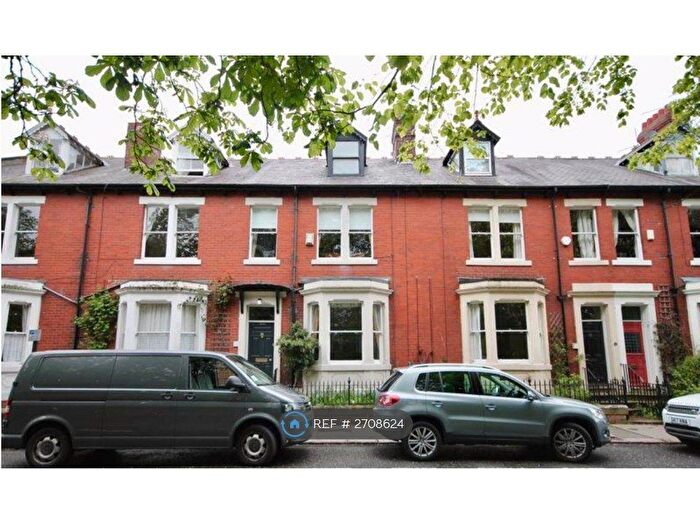 4 Bedroom Terraced House To Rent In Jesmond Dene Road, Newcastle Upon Tyne, NE2