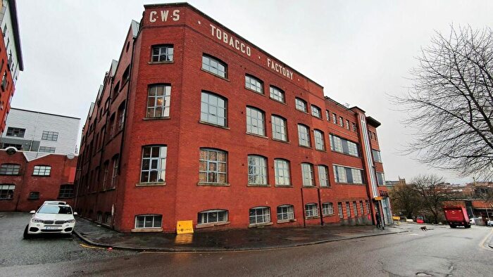 2 Bedroom Apartment To Rent In Tobacco Factory Phase, Ludgate Hill, M4
