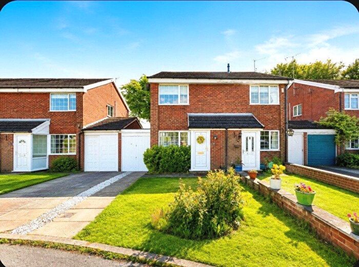 2 Bedroom Semi-Detached House For Sale In Hayle Close, Macclesfield, Cheshire, SK10