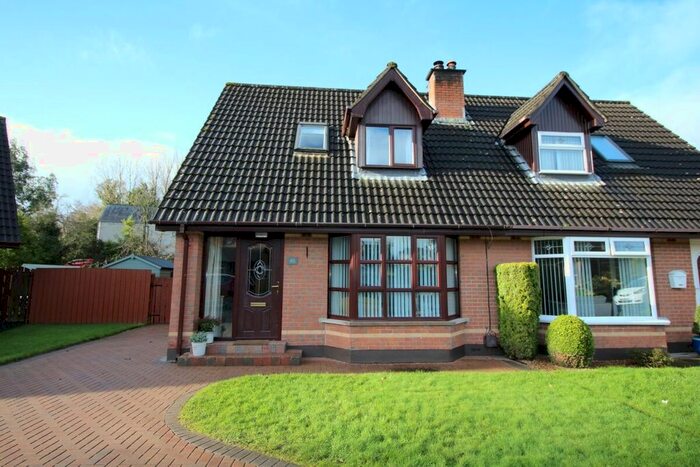3 Bedroom Semi-Detached House For Sale In Woodlawn Avenue, Carrickfergus BT38