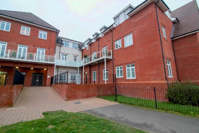 1 Bedroom Flat To Rent In North Wing Bramall Place, Jubilee Drive Church Crookham, Fleet, GU52