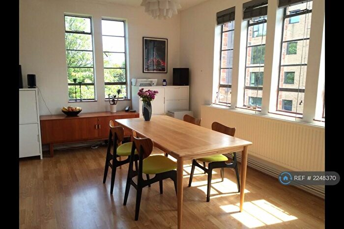 3 Bedroom Flat To Rent In Riversdale Road, London, N5