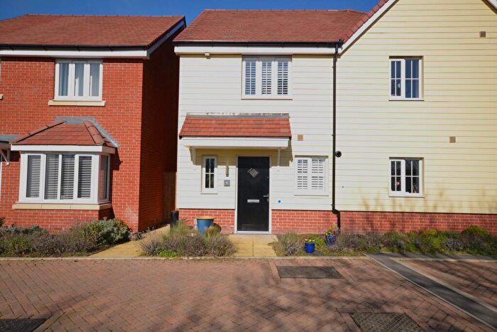 2 Bedroom Detached House To Rent In Roach Place, CM6