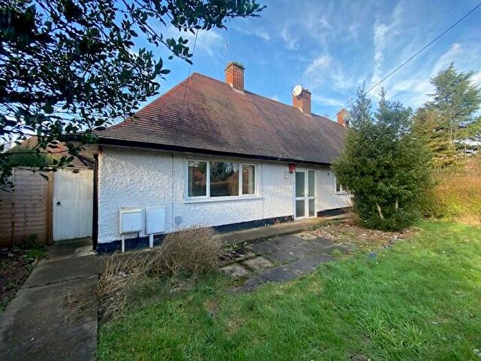 2 Bedroom House To Rent In Orston Drive, Wollaton, NG8