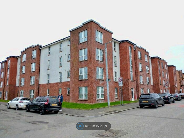 2 Bedroom Flat To Rent In Dean Court, Clydebank, G81