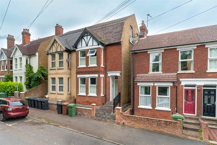 4 Bedroom Semi-Detached House For Sale In Cornwallis Road, Maidstone, ME16