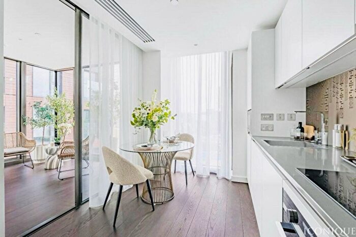 2 Bedroom Flat For Sale In Damac Tower Bondway, London, SW8