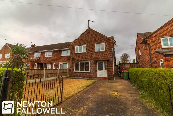 3 Bedroom End Of Terrace House For Sale In Headland Avenue, Elkesley, DN22