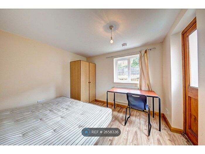 6 Bedroom End Of Terrace House To Rent In Addison Gardens, Surbiton, KT5