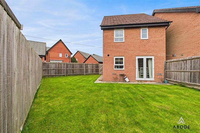 3 Bedroom Detached House For Sale In Purslane Court, Stenson Fields, Derby, DE24