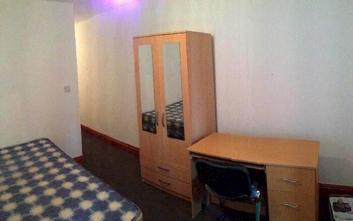 9 Bedroom Terraced House To Rent In Dawlish Road, Birmingham, B29