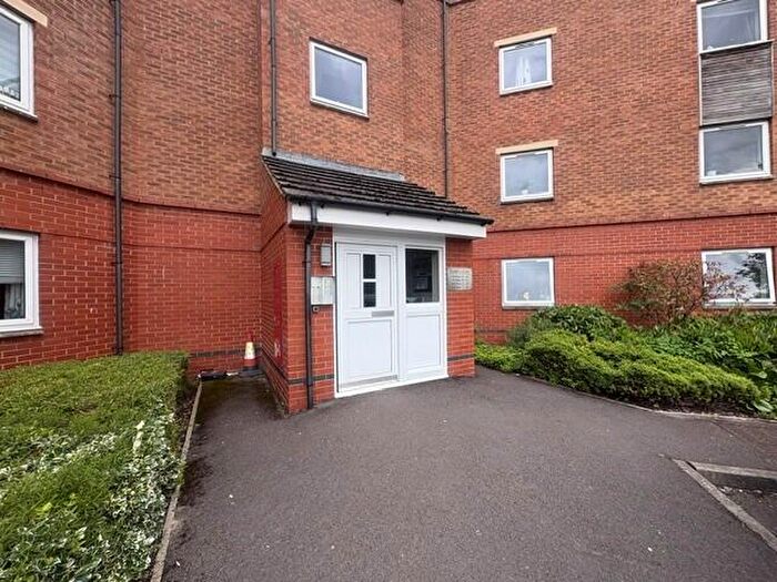 2 Bedroom Apartment To Rent In Old Town, SN1