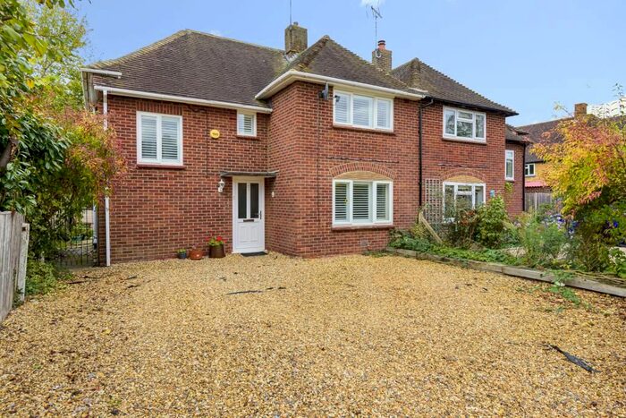3 Bedroom Semi-Detached House To Rent In Kennel Close, Ascot, SL5