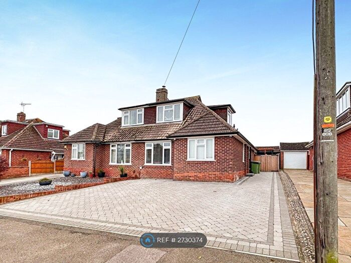 3 Bedroom Semi Detached House To Rent In Sterling Road, Sittingbourne, ME10