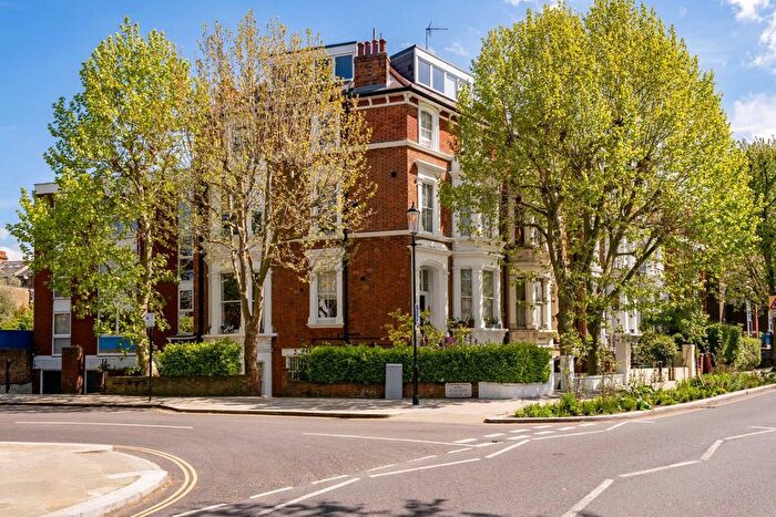1 Bedroom Flat To Rent In St. Quintin Avenue, Notting Hill, W10