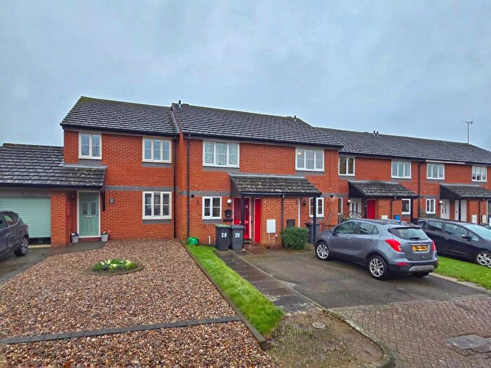 2 Bedroom Terraced House For Sale In Tavistock Avenue, Ampthill, Bedfordshire, MK45