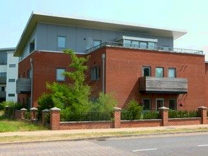 2 Bedroom Flat To Rent In Buchannan Apartments, Broad Street, Cambridge, Cambridgeshire, CB23