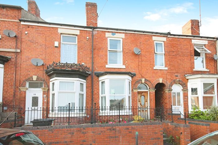 3 Bedroom Terraced House To Rent In Glover Road, Highfield, Sheffield, S8