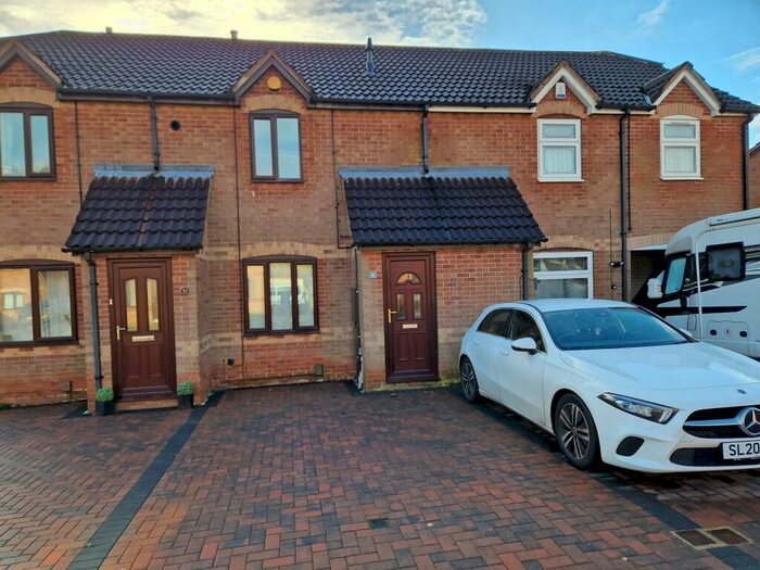 2 Bedroom House To Rent In Roewood Close, Kirkby-in-Ashfield, NG17