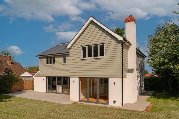 5 Bedroom Detached House To Rent In Downs Way, Great Bookham, Leatherhead, KT23