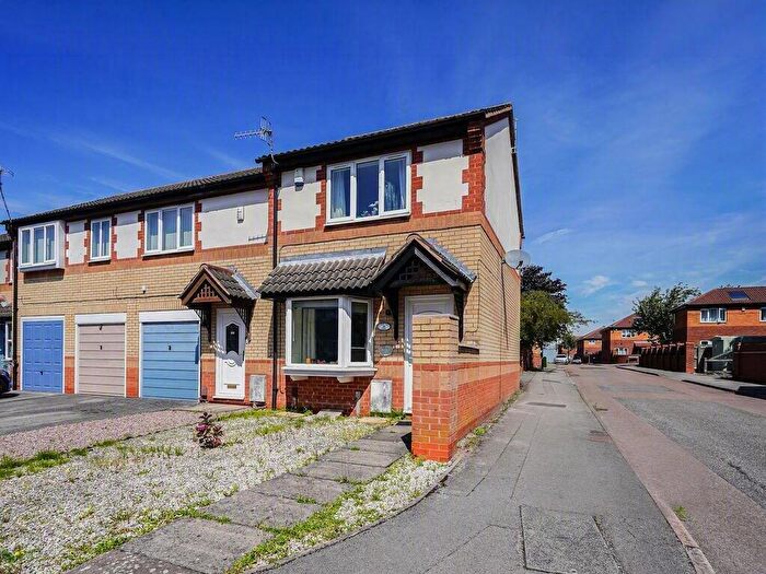 2 Bedroom Semi-Detached House For Sale In Hellebore Close, Nottingham, Nottinghamshire, NG5