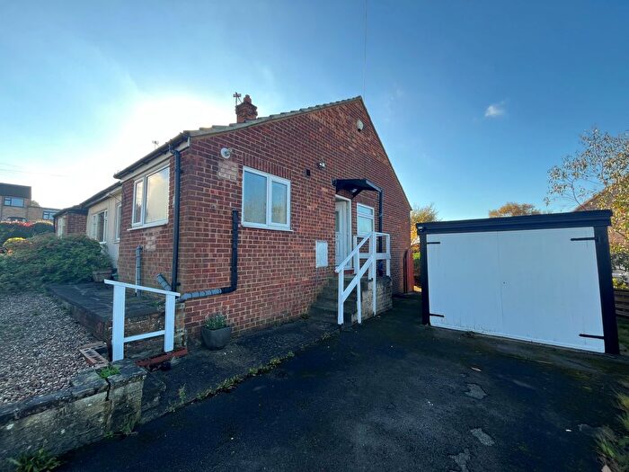 2 Bedroom Bungalow To Rent In Coppice Wood Rise, Yeadon, Leeds, LS19