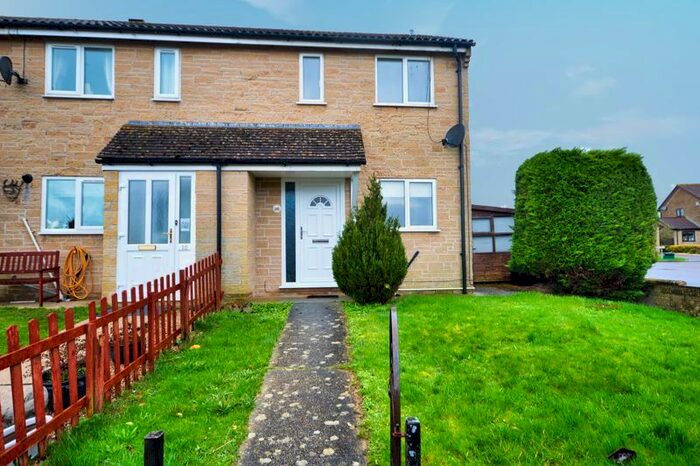 2 Bedroom End Of Terrace House To Rent In The Hollies, Crewkerne TA18