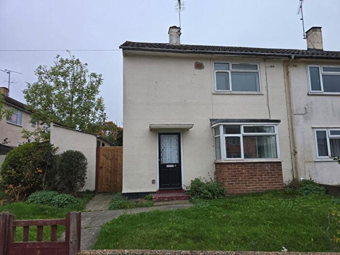 2 Bedroom End Of Terrace House For Sale In Forest Drive, Chelmsford, Essex, CM1